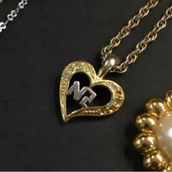 Nina Ricci gold and crystal heart necklace - Picture 5 of 6